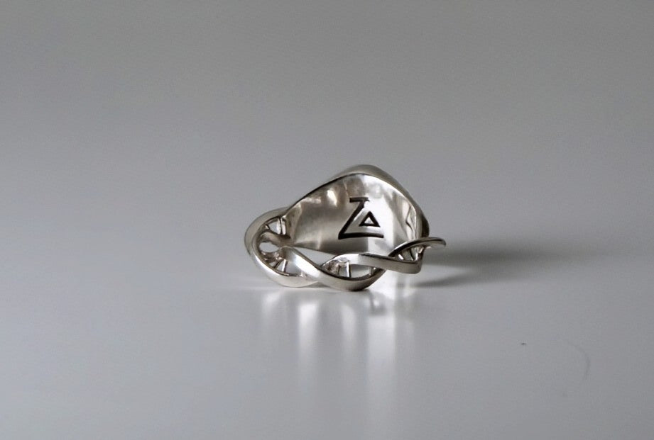 DNA Signet Ring modern silver jewelry